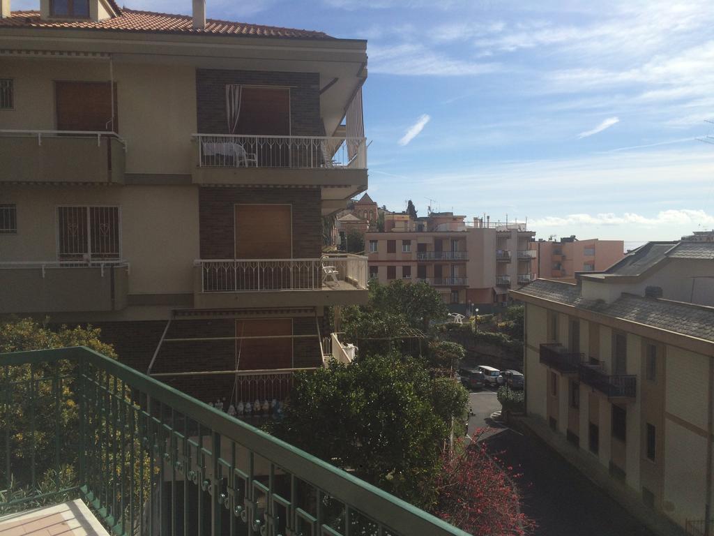Vacanze A Finale Ligure Rom bilde