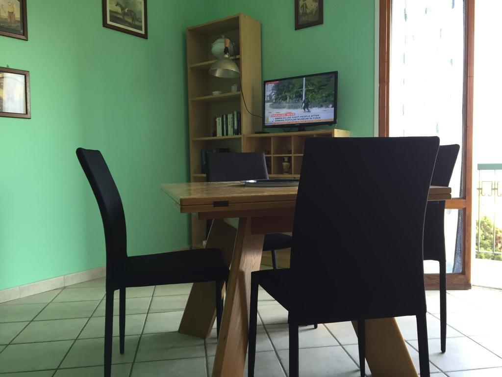 Vacanze A Finale Ligure Rom bilde